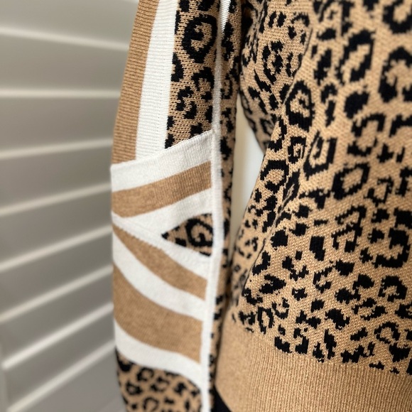 Current/Elliott | The Duvall Sweater Mixed Leopard Print & Stripes - Size 0 (XS) - Picture 3 of 5